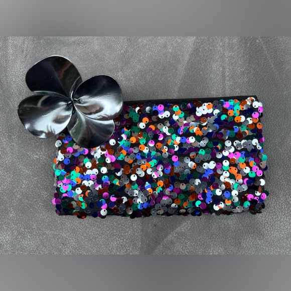 New MAC Cosmetics Sequin Makeup Bag - Picture 1 of 7
